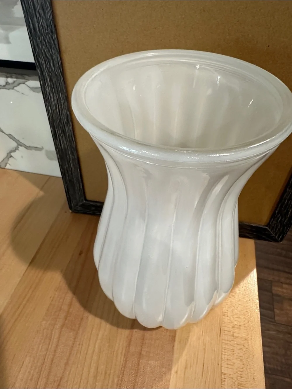 Elegant White Fluted Ceramic Vase - Home Accents